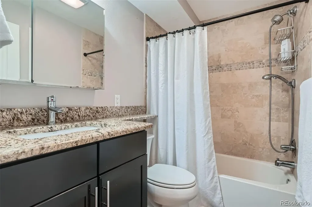 2460 W Caithness Place Denver CO 80211