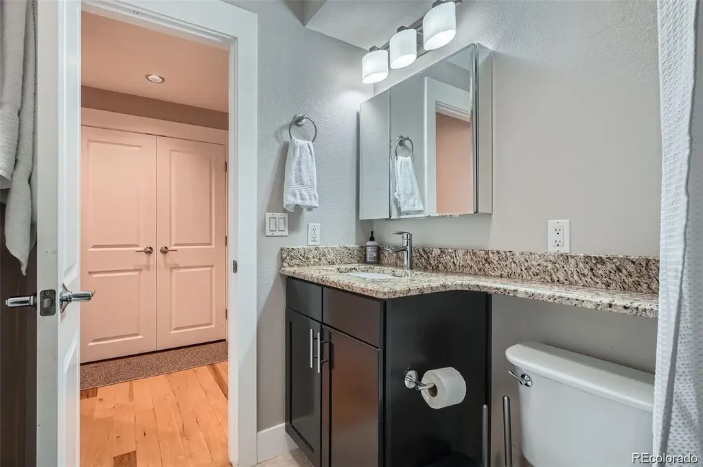 2460 W Caithness Place Denver CO 80211