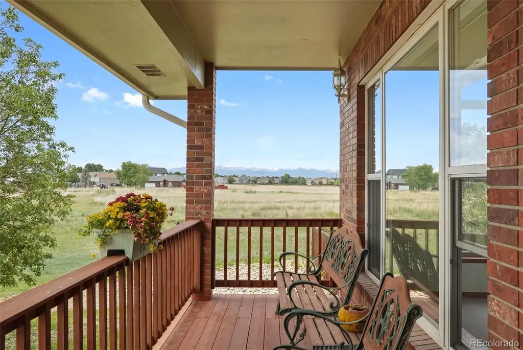 5883 Wood Duck Court Longmont CO 80504