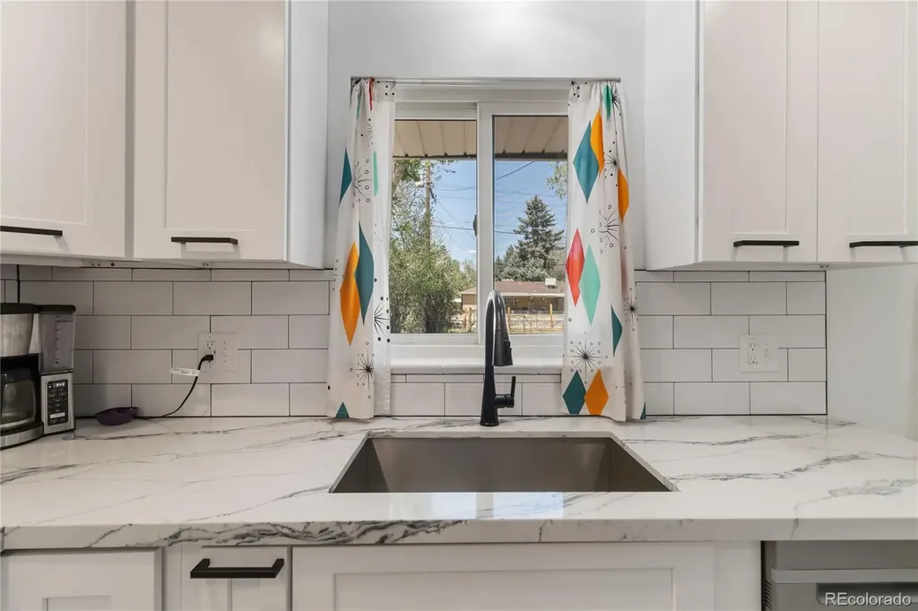 6905 W 4th Avenue Lakewood CO 80226