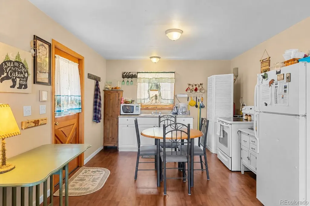 2120 Oxford Drive Hartsel CO 80449