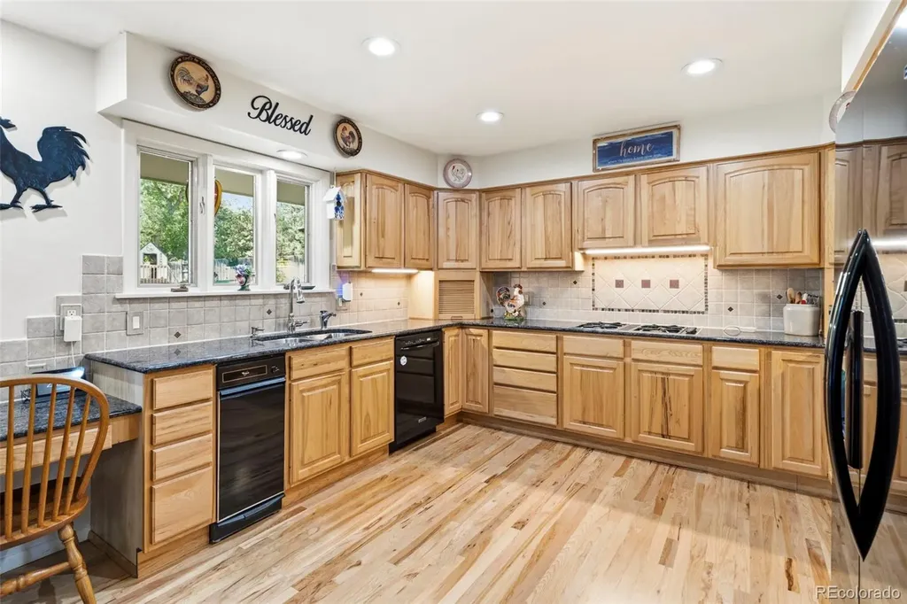 10585 W 69th Place Arvada CO 80004