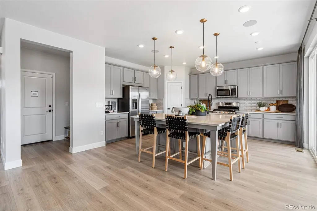 16956 W 92nd Loop Arvada CO 80007
