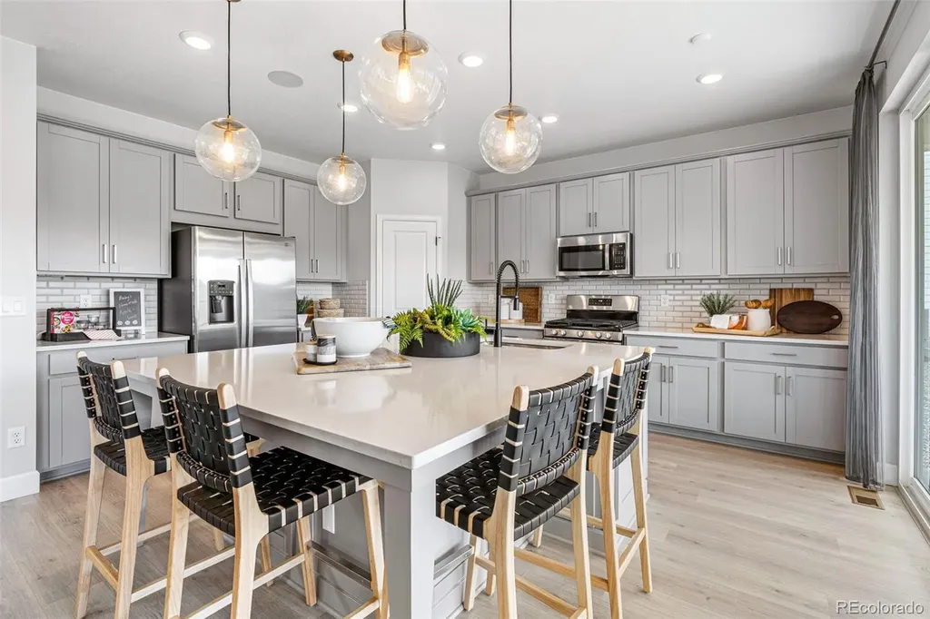 16956 W 92nd Loop Arvada CO 80007