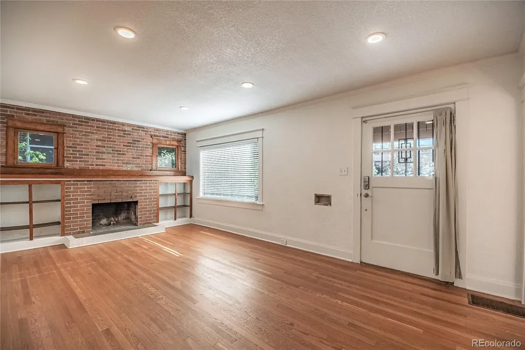 612 Harrison Street Denver CO 80206