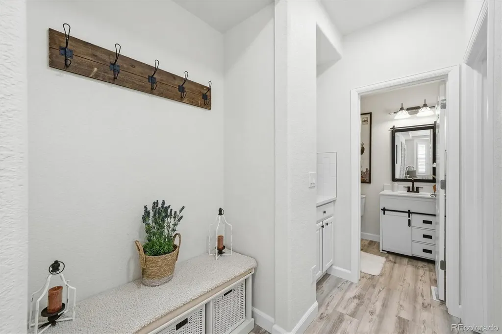 27046 E Irish Avenue Aurora CO 80016