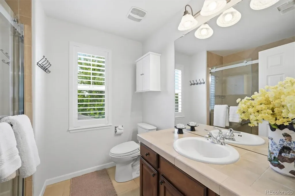 27046 E Irish Avenue Aurora CO 80016
