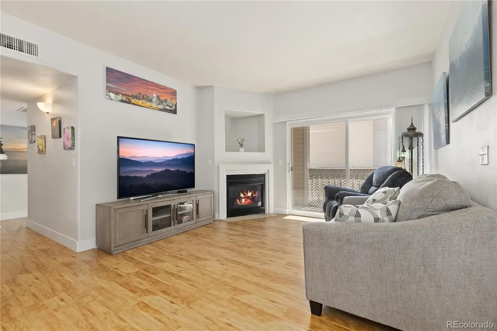 1128 Opal Street Broomfield CO 80020