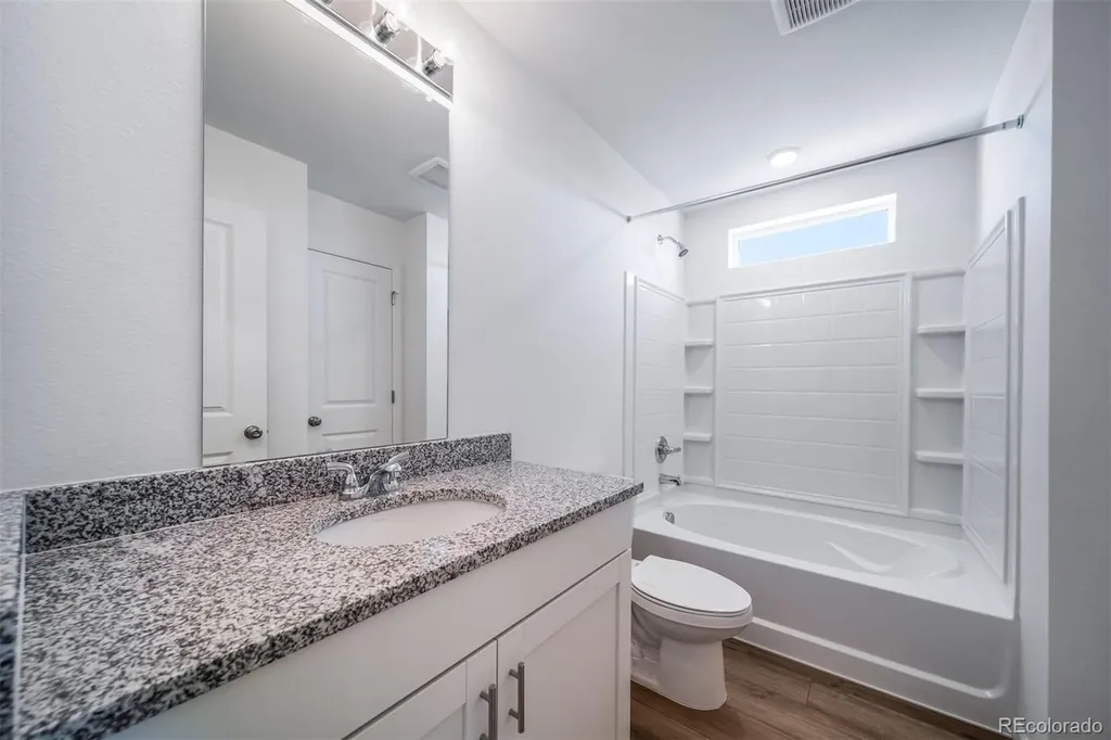 46601 Sunflower Lane Bennett CO 80102