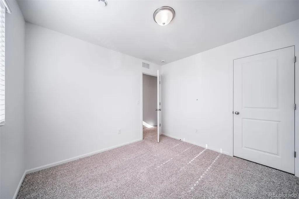 46601 Sunflower Lane Bennett CO 80102