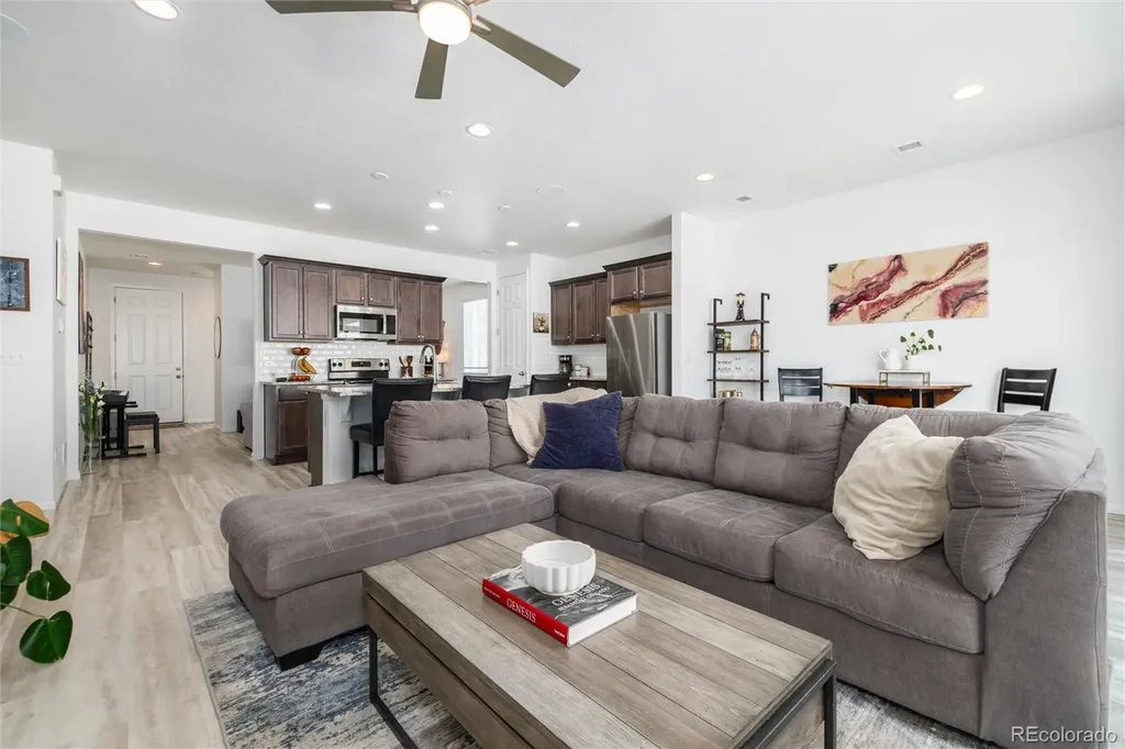 4616 S Malaya Court Aurora CO 80015