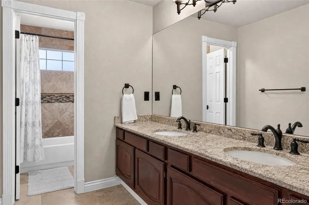 8798 Forrest Drive Highlands Ranch CO 80126