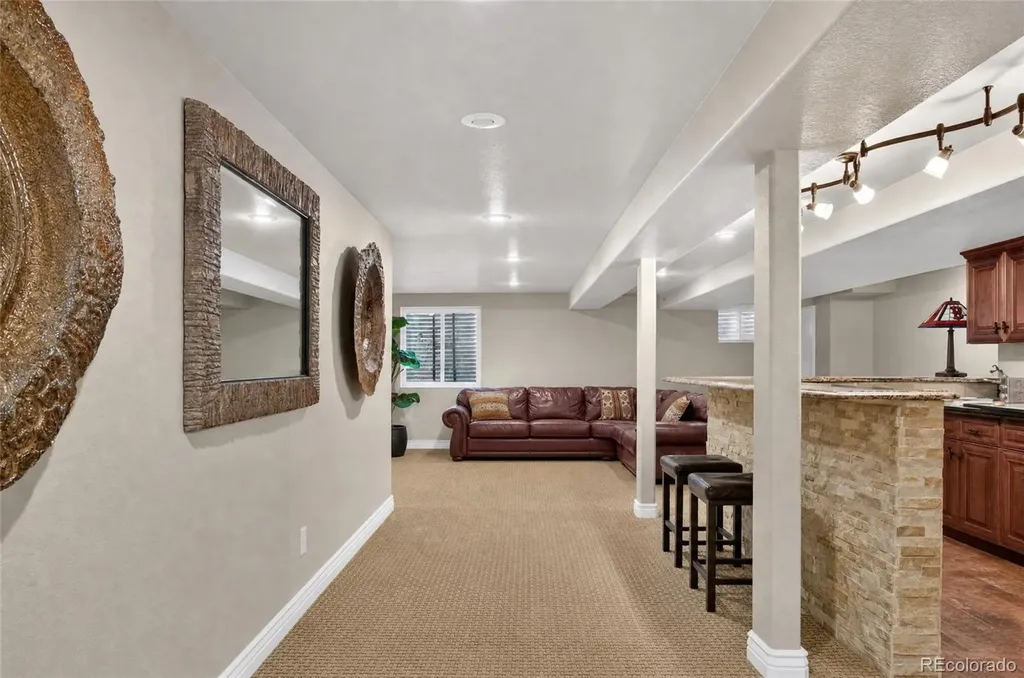 8798 Forrest Drive Highlands Ranch CO 80126