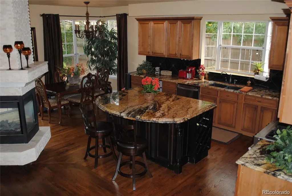 8798 Forrest Drive Highlands Ranch CO 80126