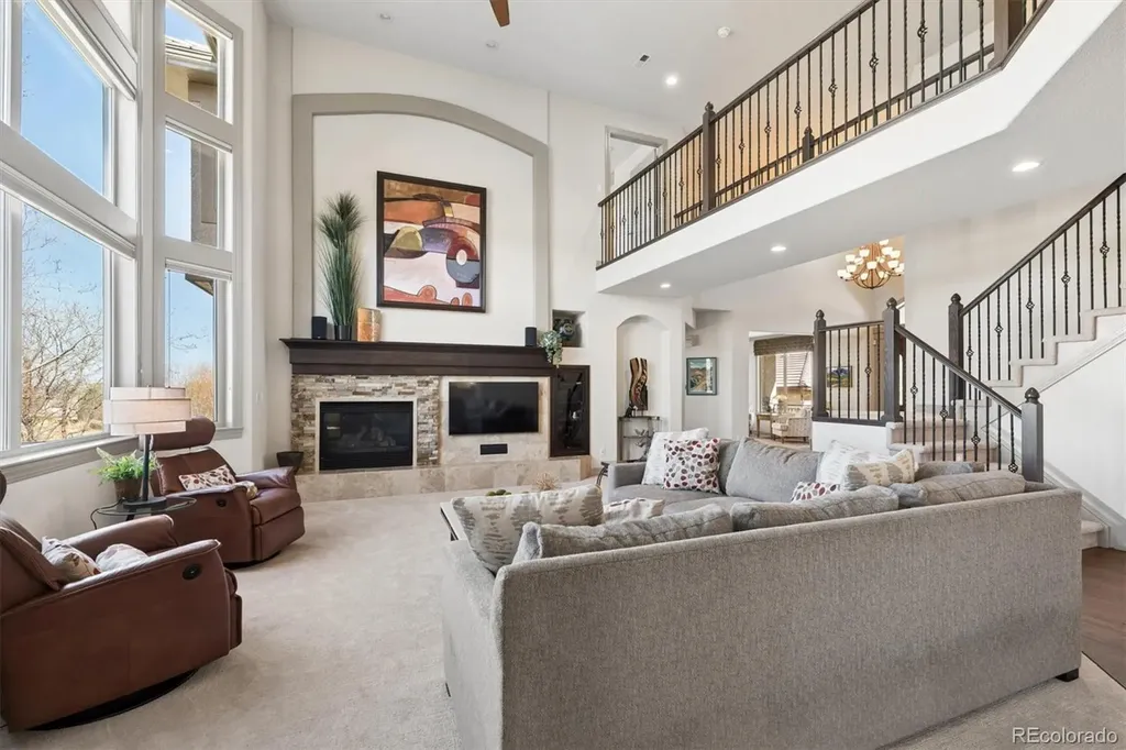 6893 S Netherland Way Aurora CO 80016