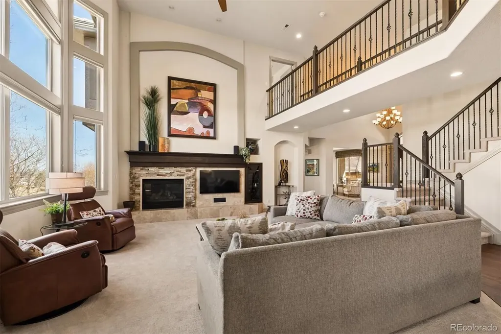 6893 S Netherland Way Aurora CO 80016
