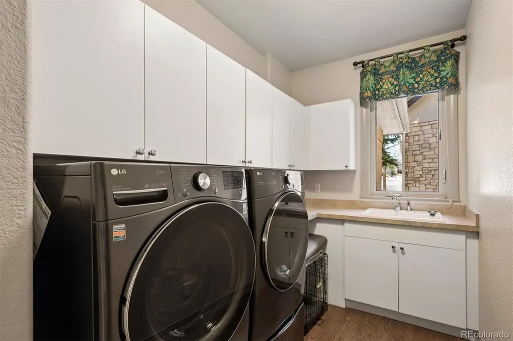 6893 S Netherland Way Aurora CO 80016