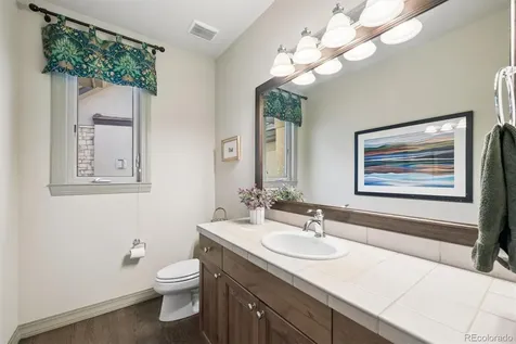 6893 S Netherland Way Aurora CO 80016