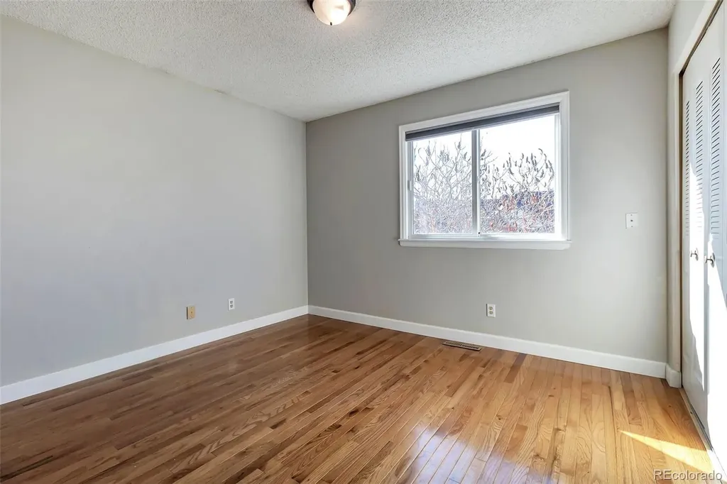 2325 15th Avenue Longmont CO 80503