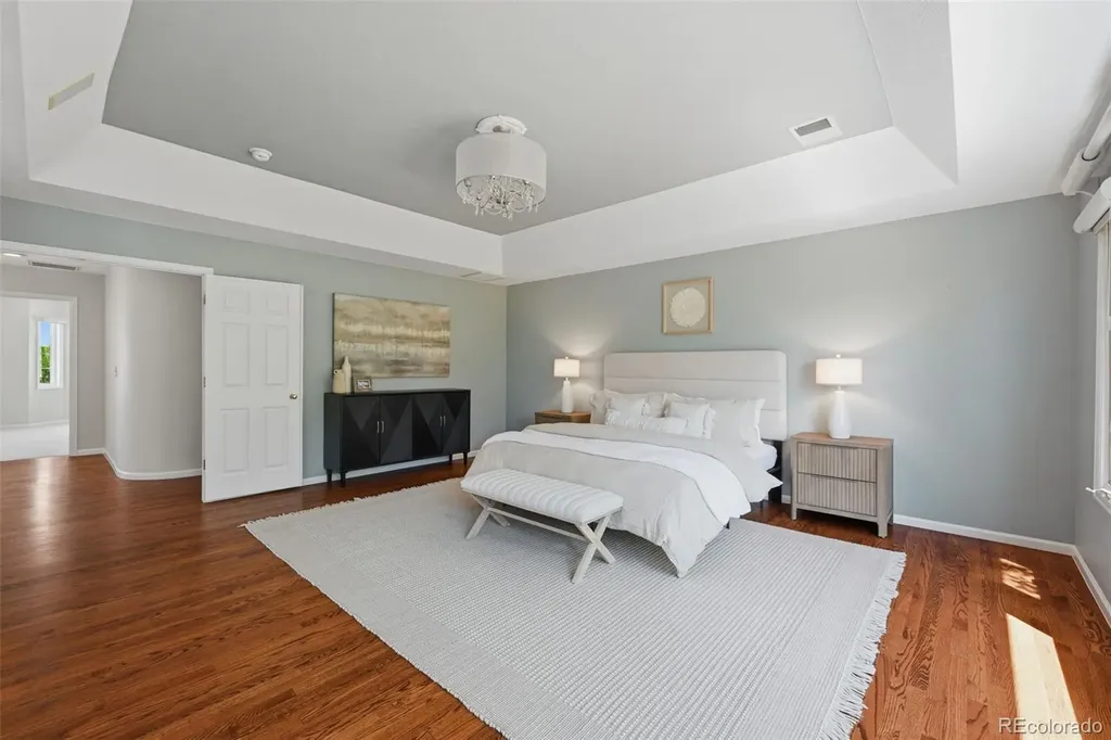 5498 S Helena Street Aurora CO 80015