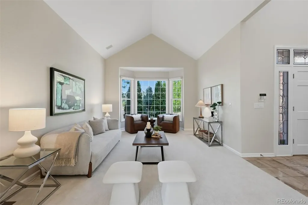 5498 S Helena Street Aurora CO 80015