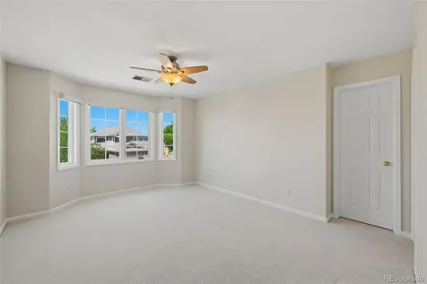 5498 S Helena Street Aurora CO 80015