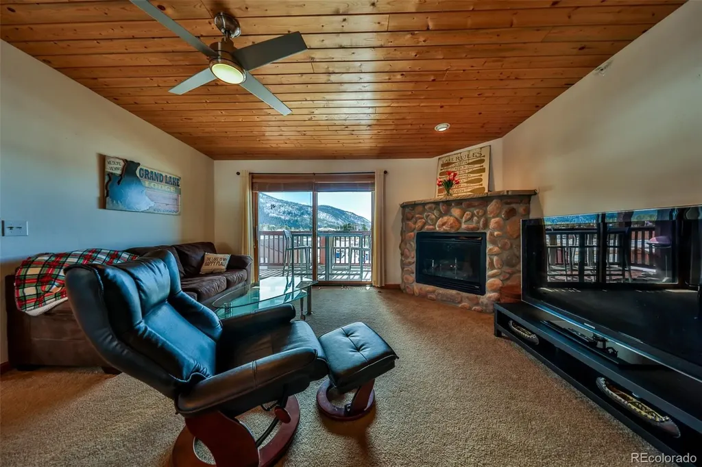 203 Bella Vista Court Grand Lake CO 80447