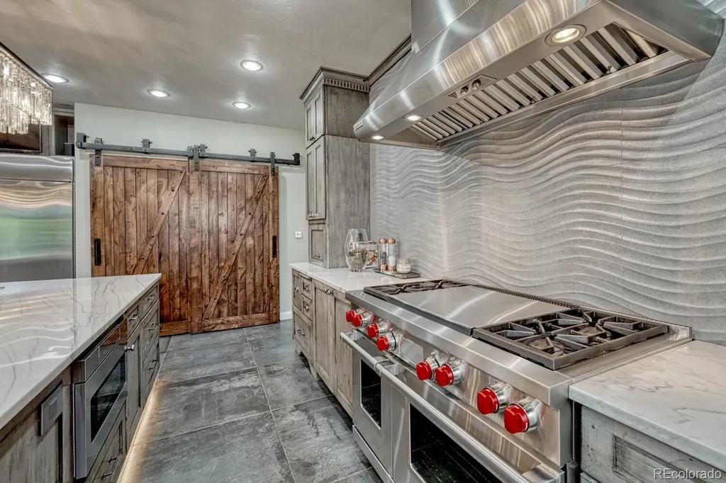 6234 Nautique Circle Larkspur CO 80118