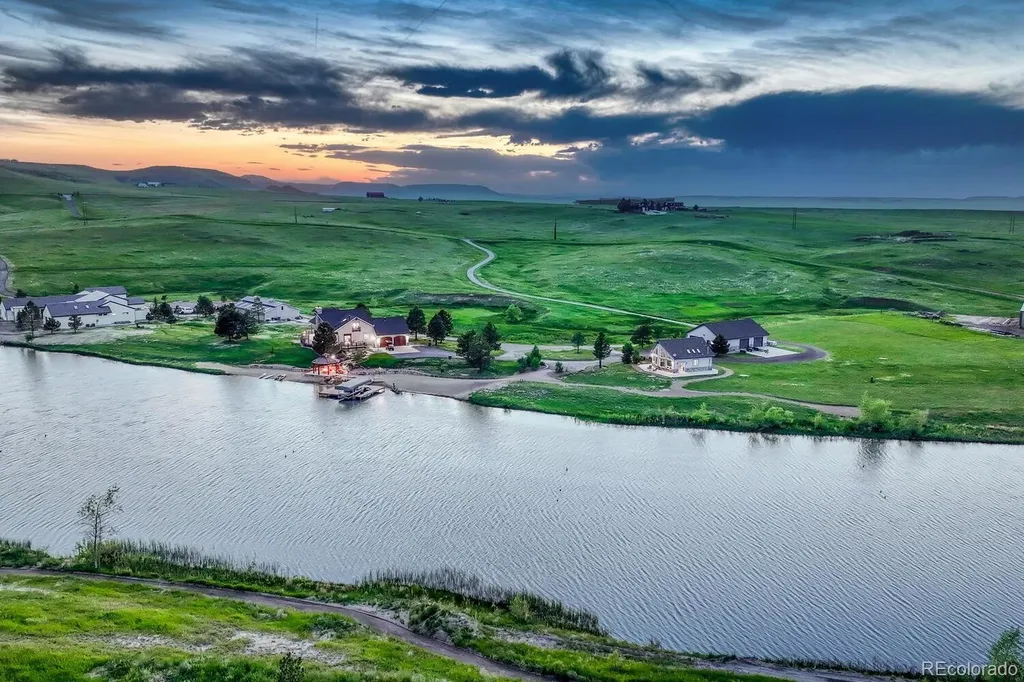 6234 Nautique Circle Larkspur CO 80118