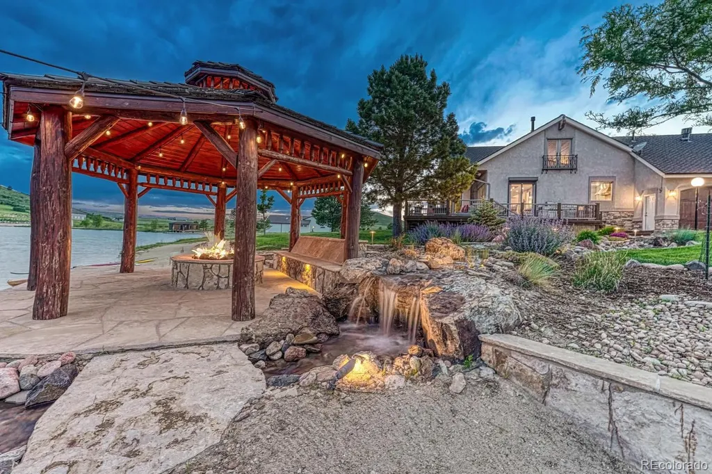 6234 Nautique Circle Larkspur CO 80118