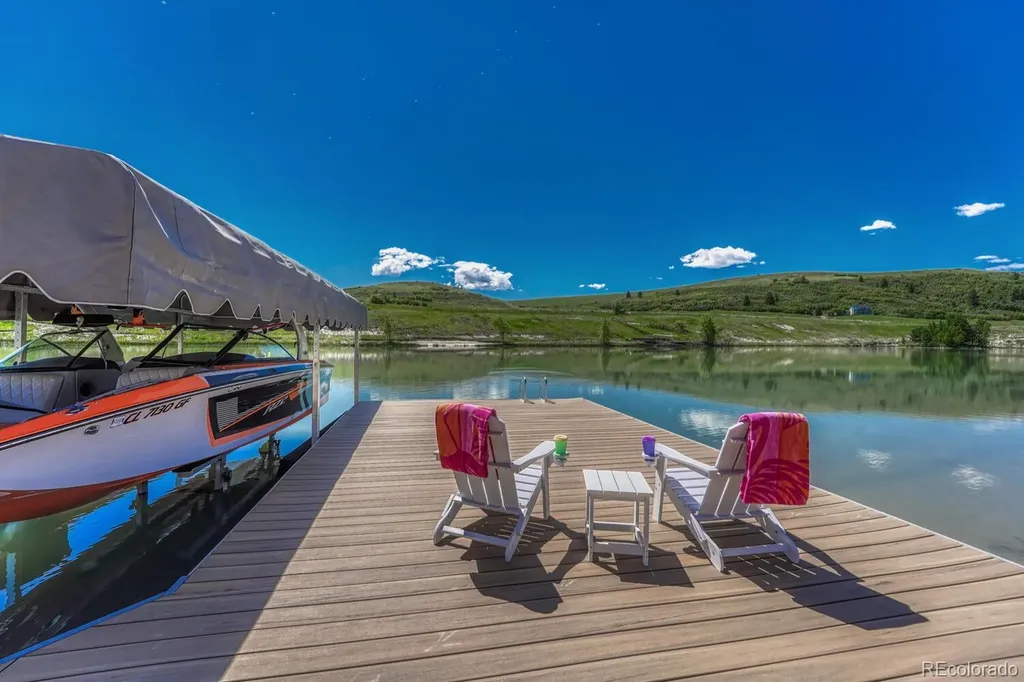 6234 Nautique Circle Larkspur CO 80118