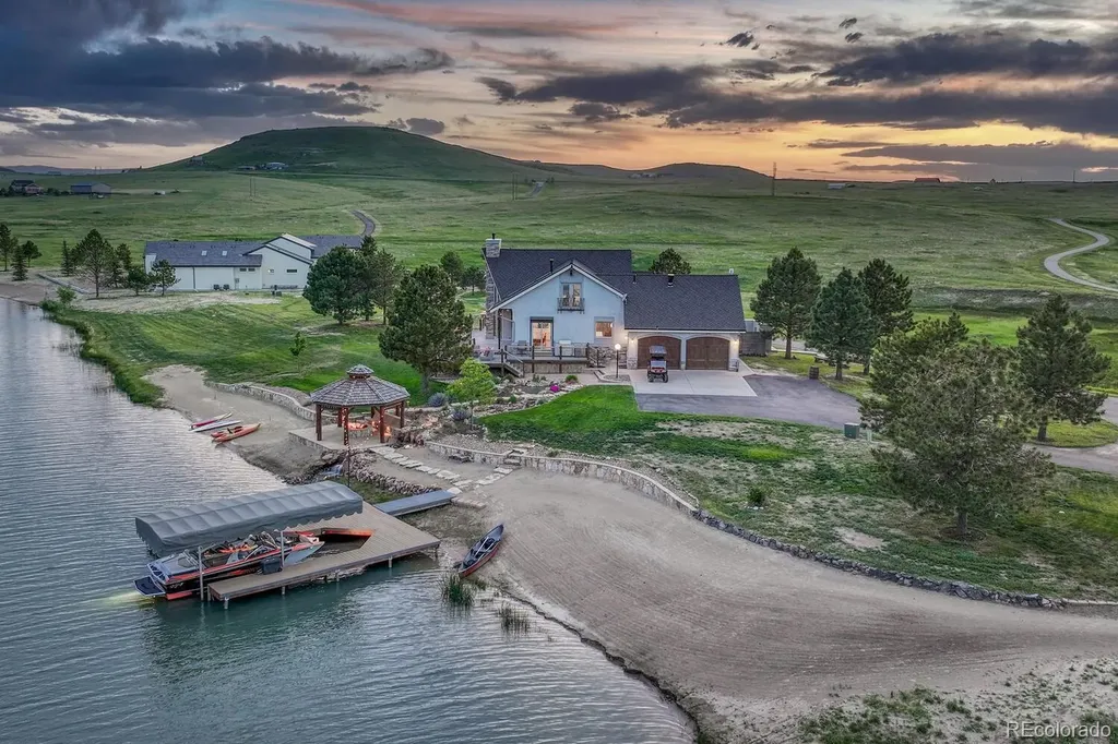 6234 Nautique Circle Larkspur CO 80118