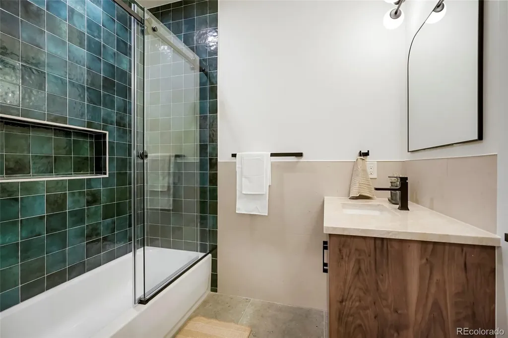 784 Locust Street Denver CO 80220