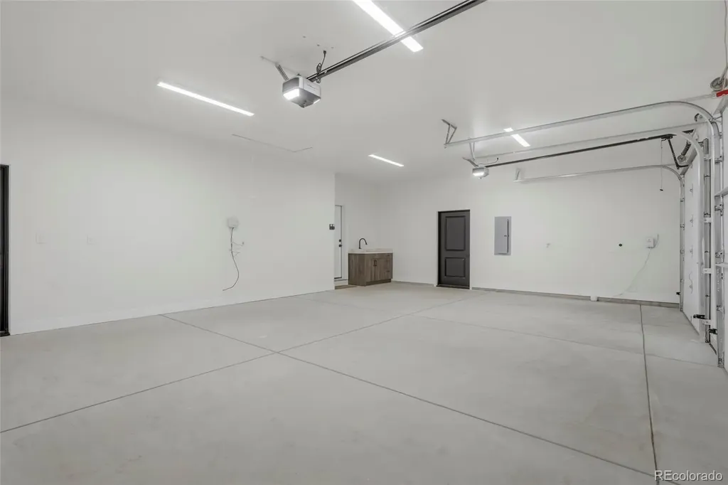 784 Locust Street Denver CO 80220