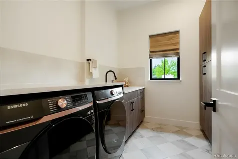 784 Locust Street Denver CO 80220