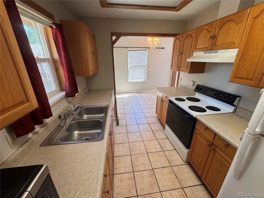 8674 Bluegrass Circle Parker CO 80134