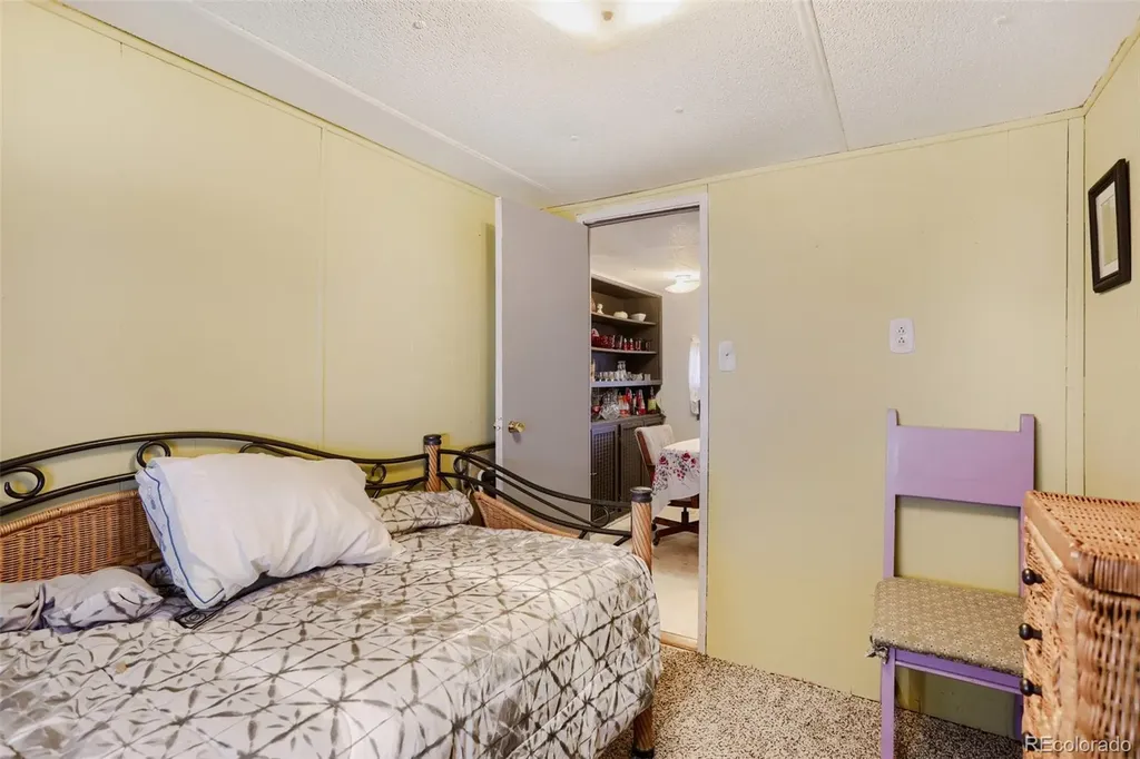 951 17th Avenue Longmont CO 80501