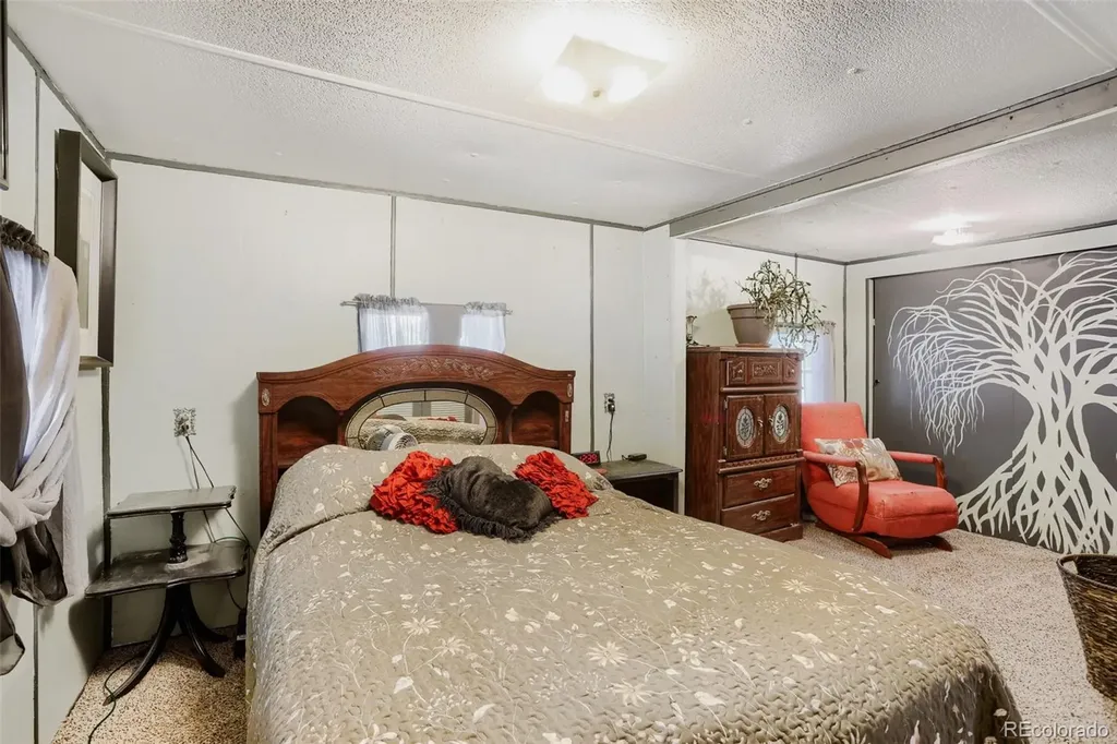 951 17th Avenue Longmont CO 80501