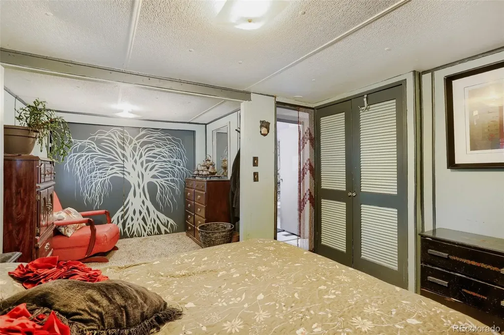 951 17th Avenue Longmont CO 80501