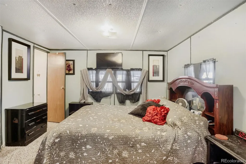 951 17th Avenue Longmont CO 80501