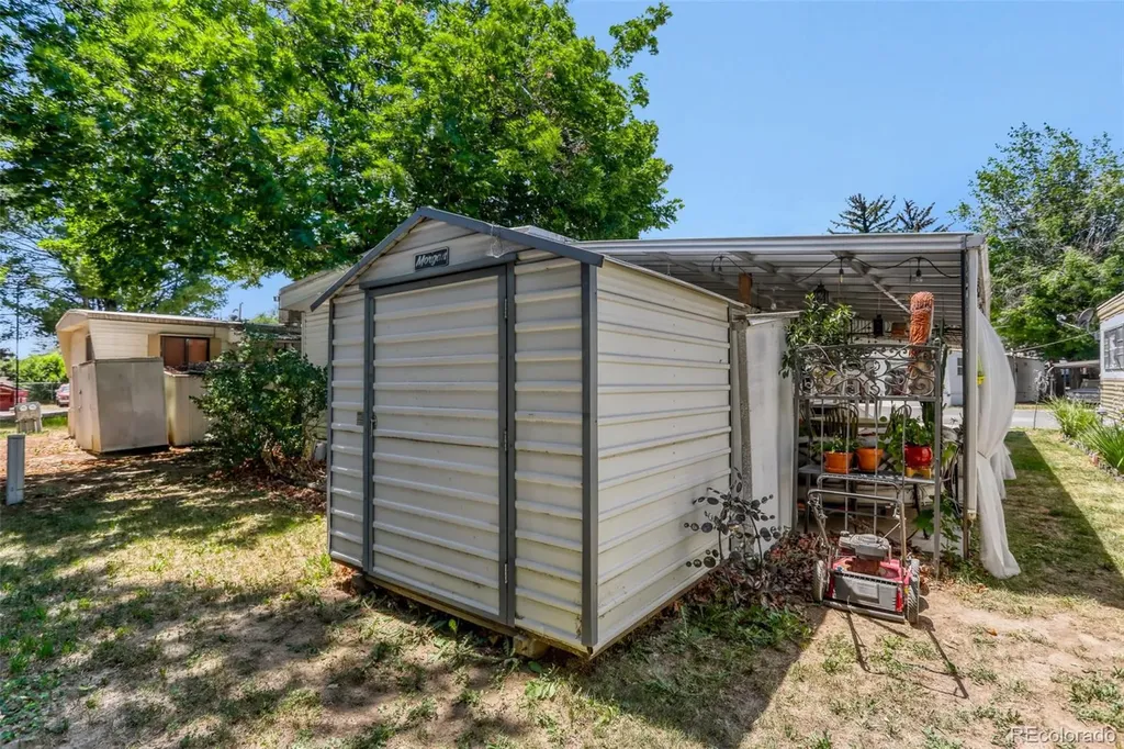 951 17th Avenue Longmont CO 80501