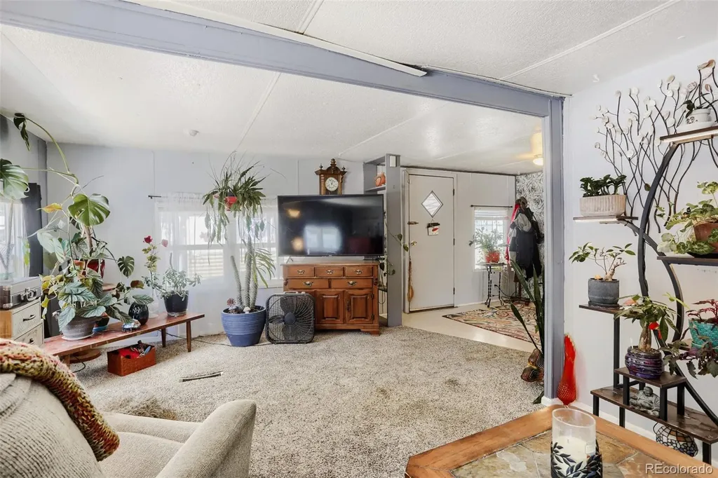 951 17th Avenue Longmont CO 80501