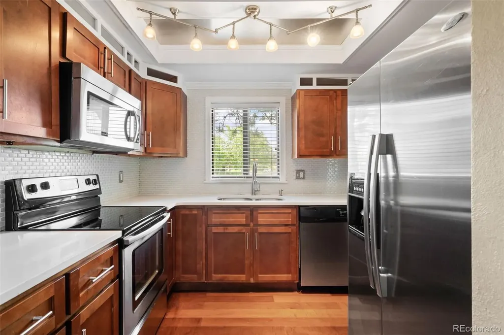 2408 S Victor Street Aurora CO 80014