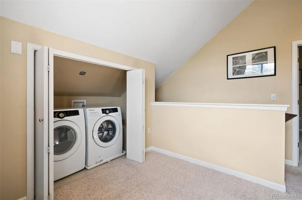 2408 S Victor Street Aurora CO 80014