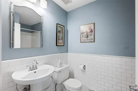 2408 S Victor Street Aurora CO 80014