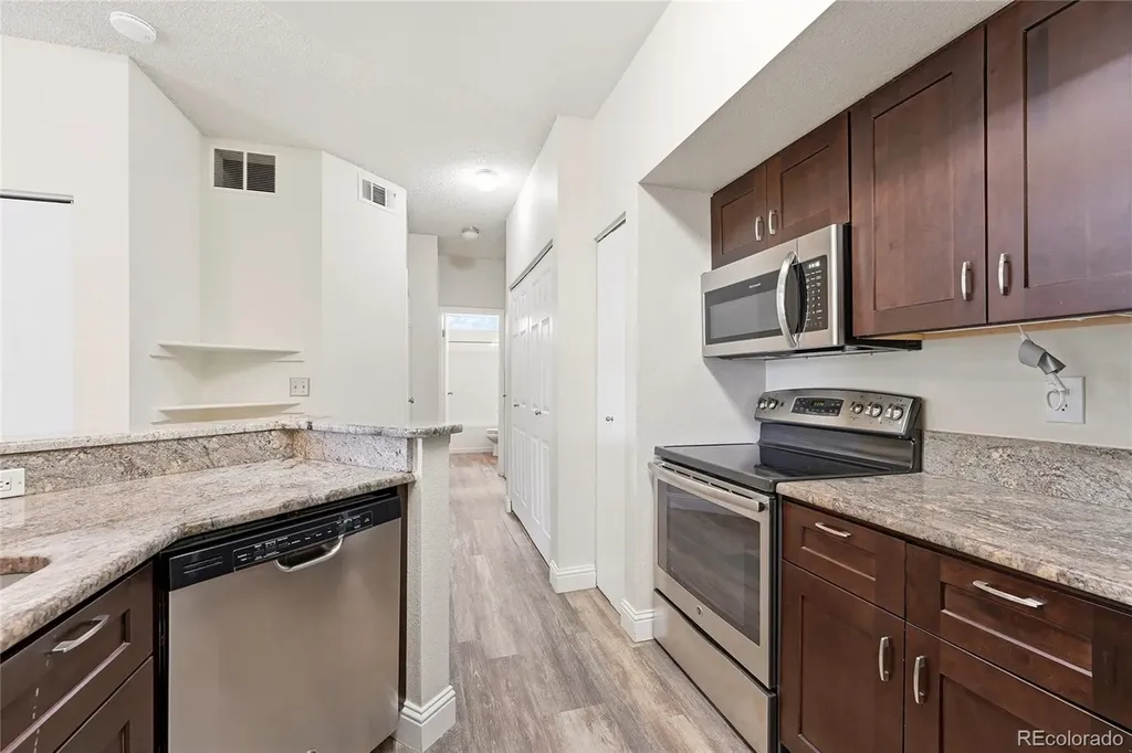 6001 S Yosemite Street Greenwood Village CO 80111