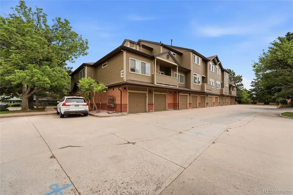 6001 S Yosemite Street Greenwood Village CO 80111
