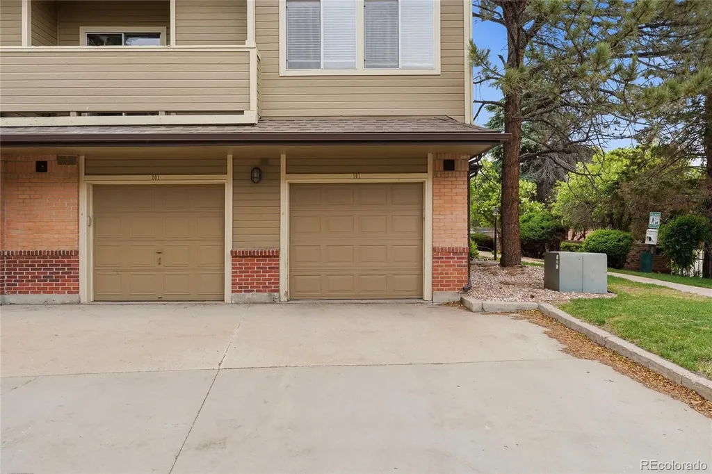 6001 S Yosemite Street Greenwood Village CO 80111