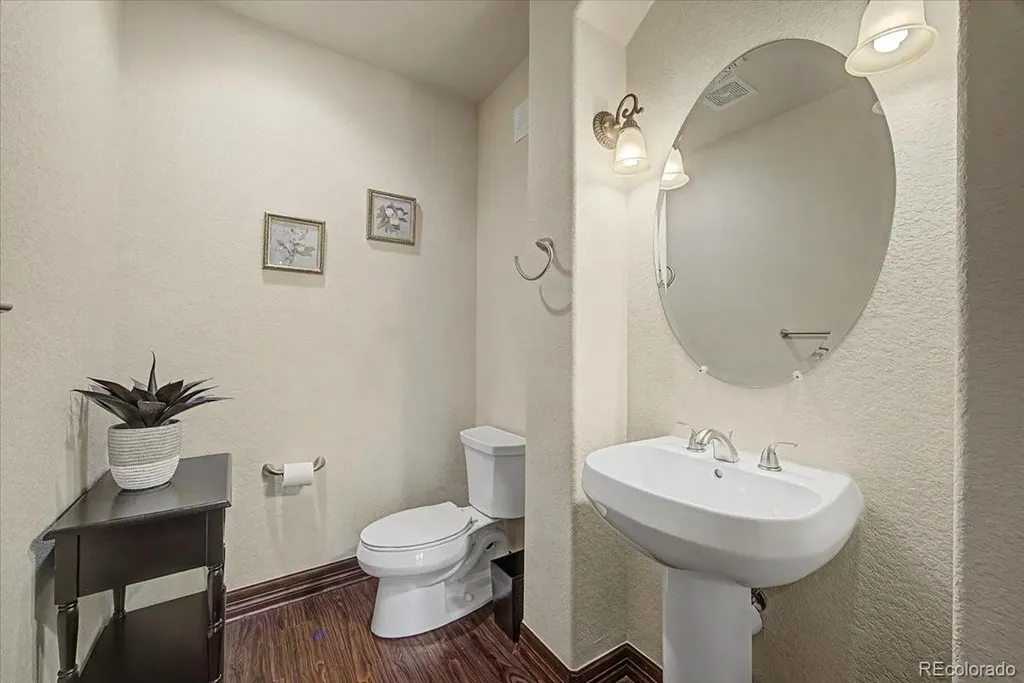 10492 Rivington Court Lone Tree CO 80124