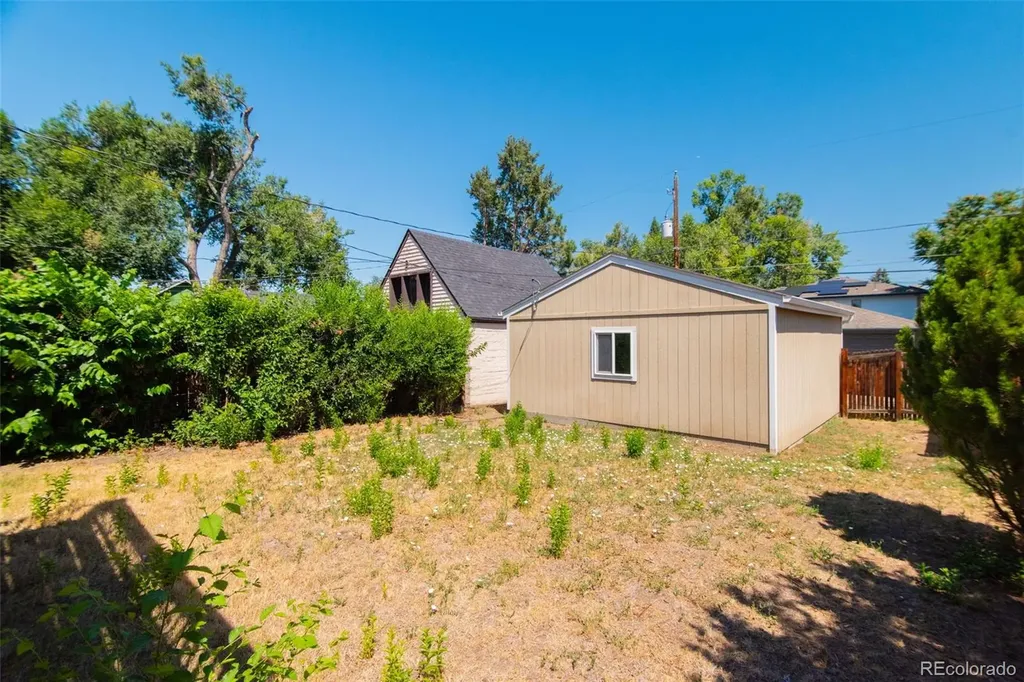 3729 W 23rd Avenue Denver CO 80211